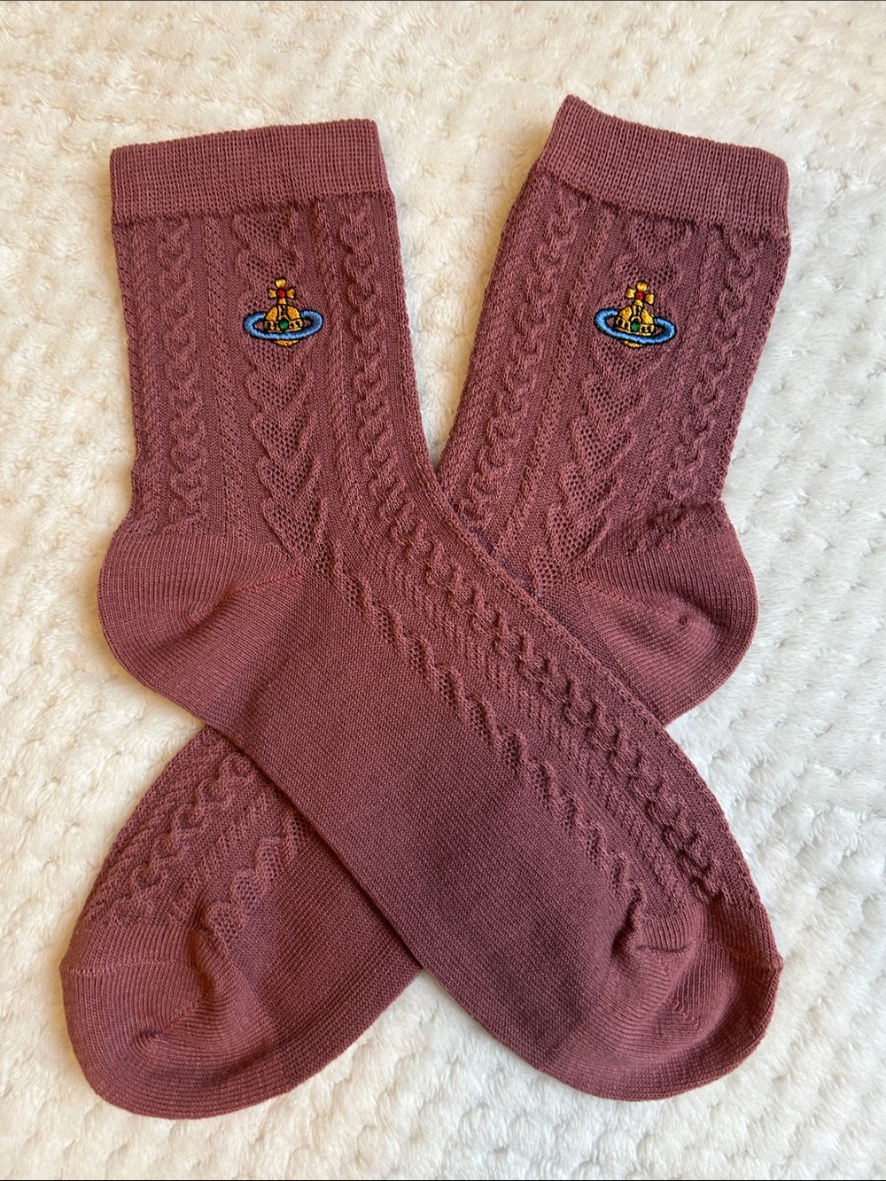 NWOT Vivienne Westwood Unisex Cable Knit Crew Socks With Orb Logo - Mauve